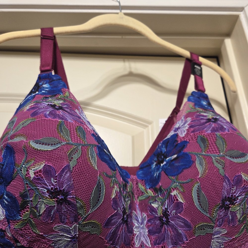 TORRID new 44DD wirefree Dream Bra, NWT